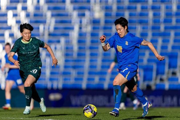 Birmingham City Women v Manchester City Women, Women s FA Cup Birmingham City Women forward Lee Geum-Min (7) runs forward with ball during the Women s FA Cup match between Birmingham City Women and Manchester City Women at the St Andrew s @ Knighthead Park, Birmingham, UK on 6 April 2026. Birmingham St Andrew s @ Knighthead Park West Midlands UK Editorial use only , Copyright: xManjitxNarotrax PSI-24018-0118