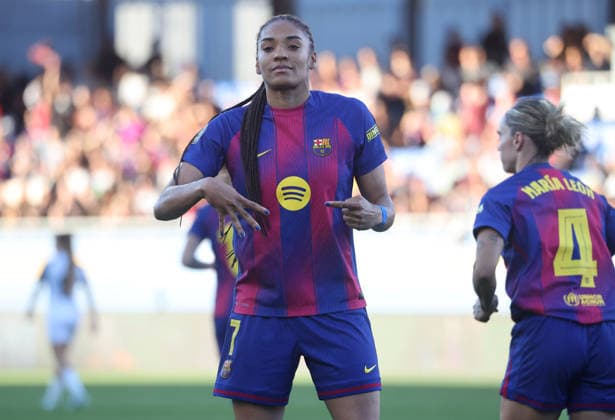 FC Barcelona, Barca Femeni v FC Badalona - Liga F Moeve Salma Paralluelo celebrates during the match between FC Barcelona Femeni and Futbol Club Badalona Women, corresponding to week 25 of the Liga F Moeve, at the Johan Cruyff Stadium in Barcelona, Spain, on April 6, 2026. Barcelona Barcelona Spain  Copyright: xUrbanandsportx originalFilename:urbanandsport-fcbarcel260406_npxg4.jpg