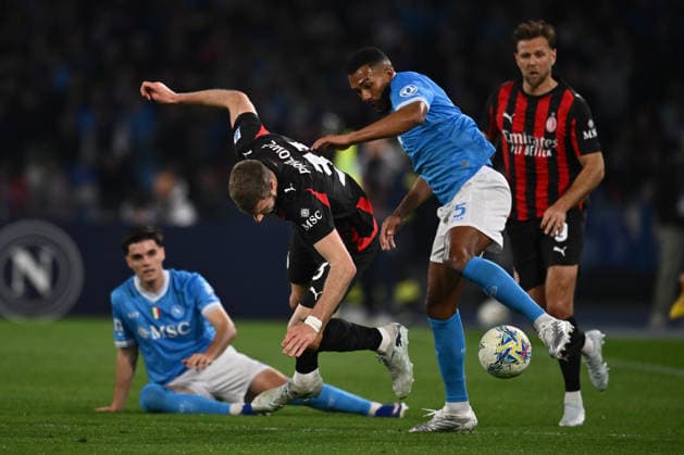 SSC Napoli v AC Milan - Serie A Strahinja Pavlovic of A.C. Milan and Miguel Gutierrez of S.S.C. Napoli are in action during the 31st day of the Serie A Championship between S.S.C. Napoli and A.C. Milan at the Diego Armando Maradona Stadium on April 6, 2026, in Naples, Italy. Naples Italy Italy  Copyright: xDomenicoxCippitellix originalFilename:cippitelli-sscnapol260406_npF47.jpg
