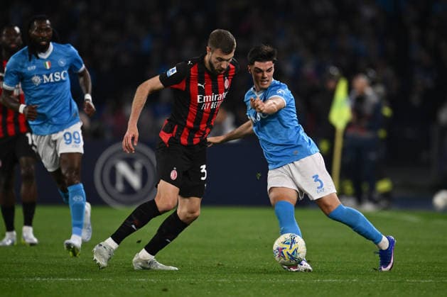 SSC Napoli v AC Milan - Serie A Strahinja Pavlovic of A.C. Milan and Miguel Gutierrez of S.S.C. Napoli are in action during the 31st day of the Serie A Championship between S.S.C. Napoli and A.C. Milan at the Diego Armando Maradona Stadium on April 6, 2026, in Naples, Italy. Naples Italy Italy  Copyright: xDomenicoxCippitellix originalFilename:cippitelli-sscnapol260406_nphUN.jpg