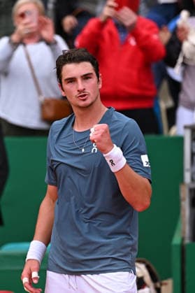Rolex Monte-Carlo Masters - Men s Singles - Joao Fonseca Joao Fonseca (BRA) during his first round match at the 2026 Rolex Monte-Carlo Masters in Monte-Carlo, MONACO, on April 6th, 2026. Photo by Corinne Dubreuil ABACAPRESS.COM Monte Carlo Monaco  Copyright: xDubreuilxCorinne ABACAx