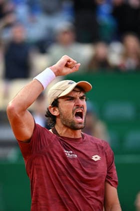 Rolex Monte-Carlo Masters - Men s Singles - Valentin Vacherot Valentin Vacherot (MON) during his first round at the 2026 Rolex Monte-Carlo Masters in Monte-Carlo, MONACO, on April 6th, 2026. Photo by Corinne Dubreuil ABACAPRESS.COM Monte Carlo Monaco  Copyright: xDubreuilxCorinne ABACAx