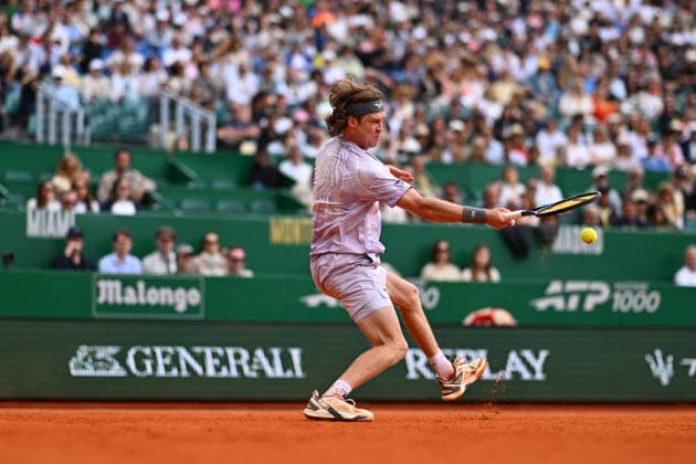 Rolex Monte-Carlo Masters - Men s Singles - Andrey Rublev Andrey Rublev (RUS) during his first round match at the 2026 Rolex Monte-Carlo Masters in Monte-Carlo, MONACO, on April 6th, 2026. Photo by Corinne Dubreuil ABACAPRESS.COM Monte Carlo Monaco  Copyright: xDubreuilxCorinne ABACAx
