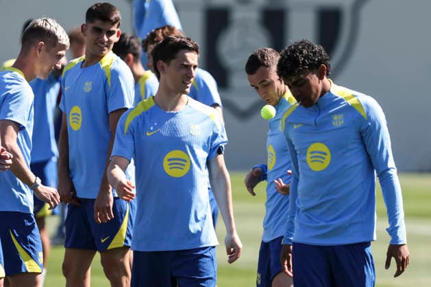 April 7, 2026, Sant Joan Despi, Barcelona, SPAIN: Gavi and Lamine Yamal during the training day of FC Barcelona, Barca ahead UEFA Champions League 2025 26, Quarter-finals First Leg, football match against Atletico de Madrid at Ciutat Esportiva Joan Gamper on April 07, 2026 in Sant Joan Despi, Barcelona, Spain. Sant Joan Despi SPAIN - ZUMAa181 20260407_zaa_a181_007 Copyright: xJavierxBorregox