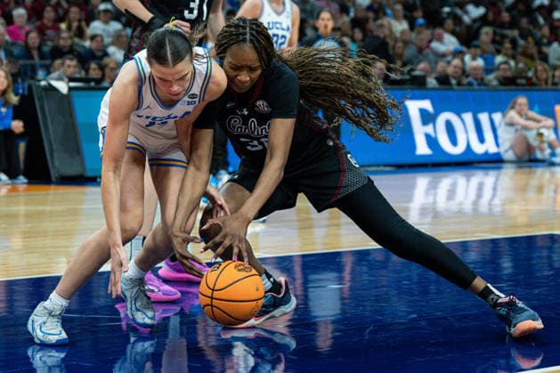 NCAA, College League, USA Basketball: NCAA Tournament Final Four Championship-South Carolina vs UCLA UCLA Bruins guard Gabriela Jaquez (11) and South Carolina Gamecocks forward Maryam Dauda (30) battle for possession during the championship game of the women s 2026 NCAA Tournament at Mortgage Matchup Center, Sunday, April 5, 2026, in Phoenix, Arizona. UCLA defeated South Carolina 79-51. (Jon Endow Image of Phoenix Arizona United States EDITORIAL USE ONLY Copyright: xImagexofxSportx JonxEndowx iosphotos405025