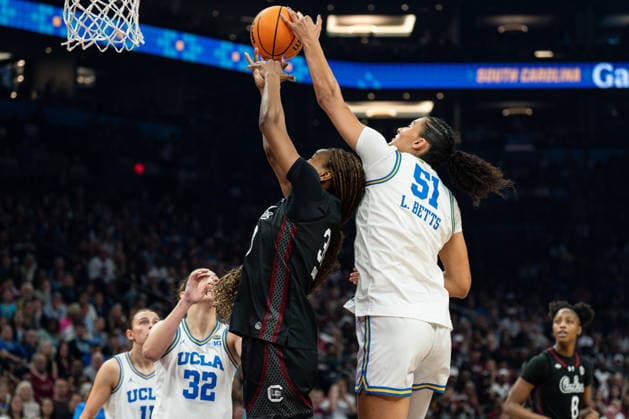 NCAA, College League, USA Basketball: NCAA Tournament Final Four Championship-South Carolina vs UCLA South Carolina Gamecocks forward Maryam Dauda (30) and UCLA Bruins center Lauren Betts (51) fight for a rebound during the championship game of the women s 2026 NCAA Tournament at Mortgage Matchup Center, Sunday, April 5, 2026, in Phoenix, Arizona. UCLA defeated South Carolina 79-51. (Jon Endow Image of Phoenix Arizona United States EDITORIAL USE ONLY Copyright: xImagexofxSportx JonxEndowx iosphotos405063