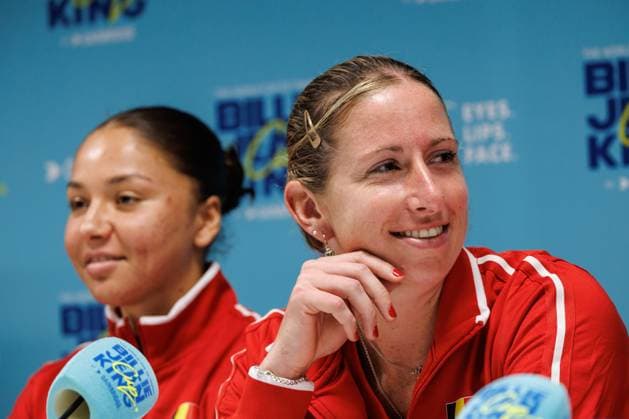 Belgian Sofia Costoulas and Belgian Magali Kempen pictured during a press conference, PK, Pressekonferenz of Belgian team ahead of the meeting between Belgium and USA, in the qualifiers of the Billie Jean King Cup tennis, in Oostende, Belgium, on Tuesday 07 April 2026. The game will be played on 10 and 11th April. PHOTO KURTxDESPLENTER  x170053620x