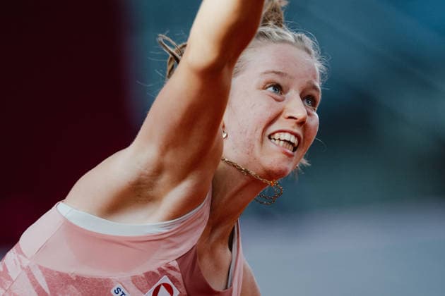 TENNIS - WTA, Tennis Damen Upper Austria Ladies Linz LINZ,AUSTRIA,07.APR.26 - TENNIS - WTA Tour, Upper Austria Ladies Linz. Image shows Sinja Kraus (AUT).  GEPAxpictures xAlexanderxSolc