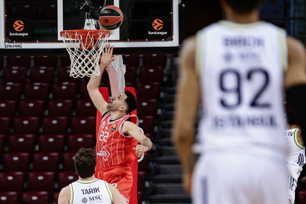 Hapoel s Vasilije Micic in action during the Euroleague game between Hapoel IBI Tel Aviv vs Fenerbahce - Arena 8888 in Sofia, Bulgaria on April 7, 2026  Copyright: xIvanxSxIvanov IPAxSportx xipa-agency.netx xx IPA_73809745 IPA_Agency_IPA73809745