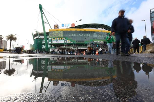 A general view of Jose Alvalade stadium Sporting v Arsenal, UEFA Champions League, Quarter Final, First Leg, Football, Estadio Jose Alvalade, Lisbon, Portugal - 07 Apr 2026Lisbon Estádio José Alvalade Portugal EDITORIAL USE ONLY No use with unauthorised audio, video, data, fixture lists, club league logos or live services. Online in-match use limited to 120 images, no video emulation. No use in betting, games or single club league player publications.  Copyright: xMichaelxZemanek Shutterstockx 16811860d
