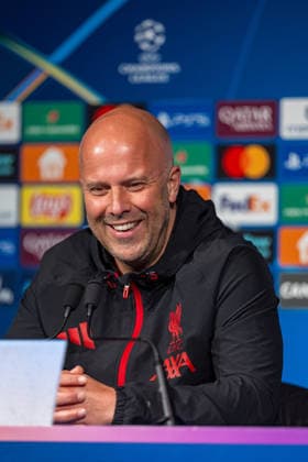 Football - UEFA Champions League - Quarter-Final - 1st Leg - Paris Saint-Germain FC v Liverpool FC - MD-1 PARIS, FRANCE - Tuesday, April 7, 2026: Liverpool s head coach Arne Slot during a press conference, PK, Pressekonferenz at the Parc des Princes ahead of the UEFA Champions League Quarter-Final 1st Leg match between Paris Saint-Germain FC and Liverpool FC. (Photo by David Rawcliffe Propaganda) PARIS Parc des Princes ÃŽLE-DE-FRANCE FRANCE  Copyright: xDavidxRawcliffex P2026-04-07-PSG_Liverpool_MD-1-80