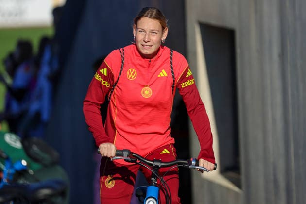 Herzogenaurach, Germany 07 April 2026 Media training session for the German womens national soccer team in preparation for the World Cup qualifiers Pictured Sarai Linder Germany Copyright: HMBxMedia MadeleinexFantini