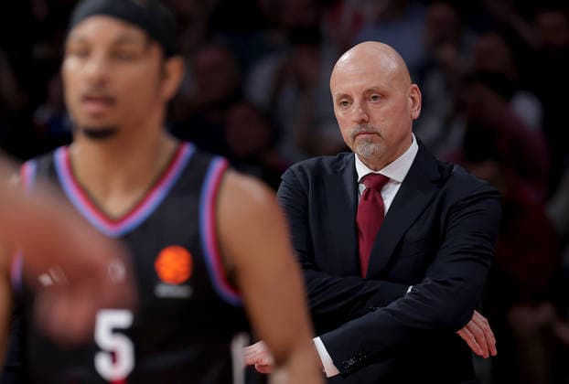 Crvena Zvezda v Paris Basketball, Euroleague, season 2025 2026, round 36 Belgrade, Serbia. 7th April, 2026. Head Coach of Crvena Zvezda Sasa Obradovic during Euroleague basketball match between Crvena Zvezda (Red Star) and Paris on April 7. 2026. in Belgrade, Serbia. Belgrade Serbia Copyright: xPedjaxMilosavljevic STARSPORTx