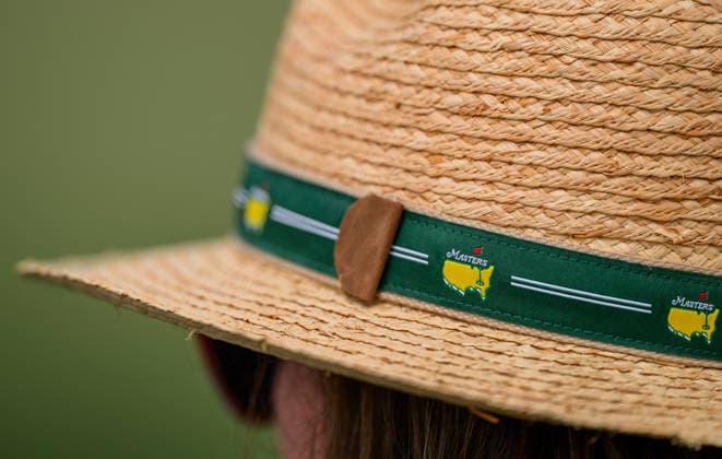 260407 General view of a patron s Masters themed hat during a practice round prior to the 2026 Masters Golf Tournament on April 7, 2026 in Augusta Photo Petter Arvidson BILDBYRAN kod PA PA1191 golf masters bbeng the masters augusta genre  Copyright: PETTERxARVIDSON BB260407PA104