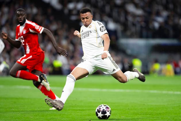 UEFA champions league - Real Madrid vs Bayern Munchen MADRID, SPAIN - April 7:Kylian Mbappe of Real Madrid in action during the UEFA champions league 2025 26 Quarter-finals first leg match between Real Madrid and Bayern Munchen at Santiago Bernabeu Stadium. (Photo by Guille Martinez f22photo) Madrid Santiago Bernabeu Stadium Spain Copyright: xGuillermoxMartinezx
