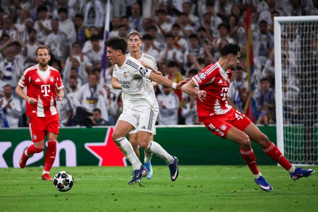 UEFA Champions League 2025 2026 quarter final, Real Madrid FC Bayern Munich, at Estadio Bernabeu in Madrid Spain April 07, 2026, Madrid, Madrid, Spain Arda Guler of Real Madrid during the UEFA Champions League 2025 2026 quarter final, Real Madrid FC Bayern Munich, at Estadio Bernabeu in Madrid Spain Madrid Madrid Madrid Spain Copyright: xAlejandroxMatiasx