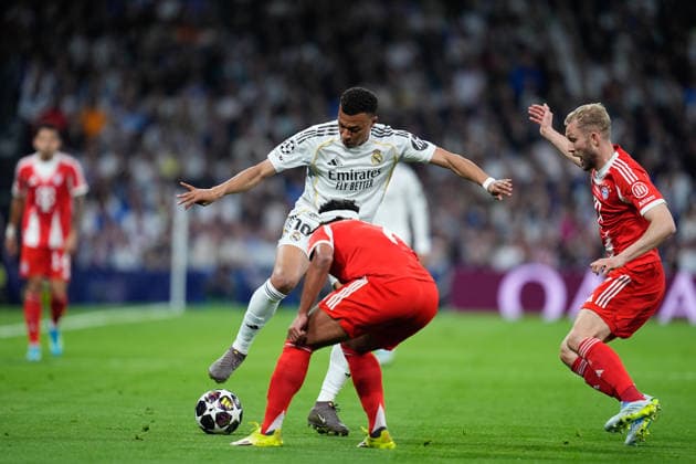 April 7, 2026, Madrid, Madrid, Spain: Kylian Mbappe of Real Madrid CF in action during the UEFA Champions League 2025 26 Quarter-finals First Leg match between Real Madrid C.F. and Bayern Munich at Bernabeu stadium on April 07, 2026, in Madrid, Spain. Real Madrid C.F. V Bayern Munich - UEFA Champions League 2025 26 Quarter-Finals First Leg  - ZUMAa181 20260407_zaa_a181_342 Copyright: xDennisxAgyemanx