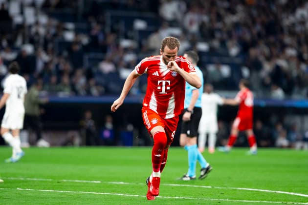 UEFA champions league - Real Madrid vs Bayern Munchen MADRID, SPAIN - April 7:Harry Kane of Bayern Munich celebrates a goal during the UEFA champions league 2025 26 Quarter-finals first leg match between Real Madrid and Bayern Munchen at Santiago Bernabeu Stadium. (Photo by Guille Martinez f22photo) Madrid Santiago Bernabeu Stadium Spain Copyright: xGuillermoxMartinezx