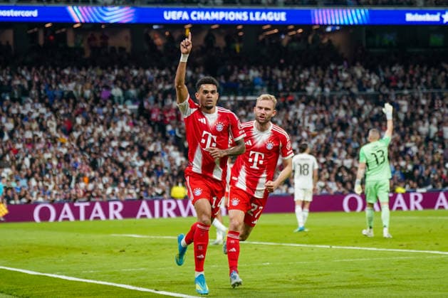 Spain Football UEFA Champions League 2025 2026, quarter-final Real Madrid vs FC Bayern Munich Bernabeu Madrid Goal and goal celebration to 0 1 by Luis Diaz Luis Diaz FC Bayern Munich, 14 Joy, emotions, jubilation Copyright: xJOERANxSTEINSIEKx