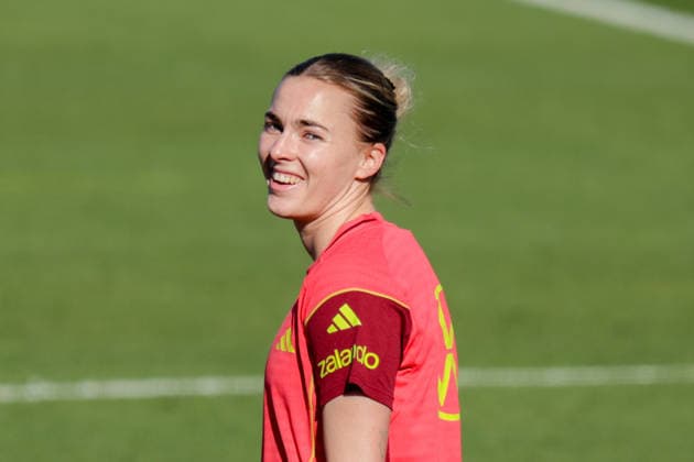 07 04 2026, xgrfx, Football DFB Media Dates, German Womens National Team Training v l Laura Freigang German Womens National Team DFL DFB REGULATIONS PROHIBIT ANY USE OF PHOTOGRAPHS as IMAGE SEQUENCES and or QUASI VIDEO Herzogenaurach