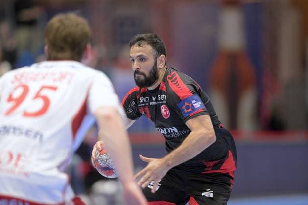 Mohamed Amine Darmoul MT Melsungen 71 on the ball , Pelle Segertoft Fredericia HK 95 , GER, MT Melsungen Fredericia HK DEN , Handball, EHF European League Men, Play Offs, Season 2025 2026, 07 04 2026, GER, MT Melsungen Fredericia HK, Handball, EHF Men, Play Off, Season 2025 2026, 07 04 2026 Kassel Copyright: xEibner-Pressefotox xRolandxSippelx EP_RSL