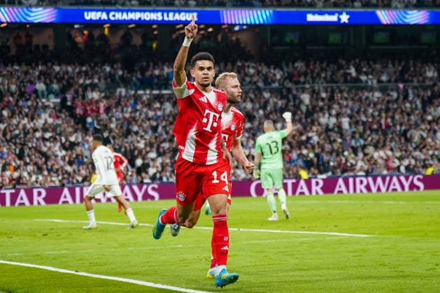 Spain Football UEFA Champions League 2025 2026, quarter-final Real Madrid vs FC Bayern Munich Bernabeu Madrid Goal and goal celebration to 0 1 by Luis Diaz Luis Diaz FC Bayern Munich, 14 Joy, emotions, jubilation Copyright: xJOERANxSTEINSIEKx