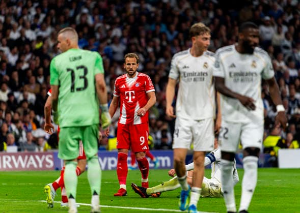 07 04 2026, Football UEFA Champions League 2025 2026 quarter-finals, Real Madrid FC Bayern Munich, at Estadio Bernabeu in Madrid Spain , Harry Kane FC Bayern Munich pensive