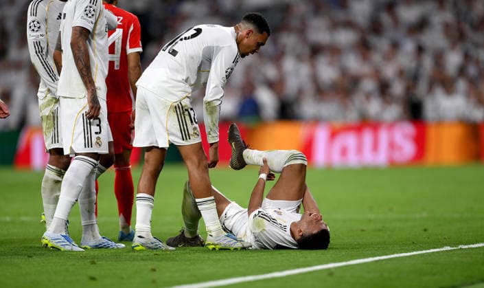 FOOTBALL CHAMPIONS LEAGUE SEASON 2025 2026 Quarter-final first leg 07 04 2026 Real Madrid FC Bayern Muenchen from left , Real Madrid, Federico Valverde, Trent Alexander Arnold , on the ground Kylian Mbappe