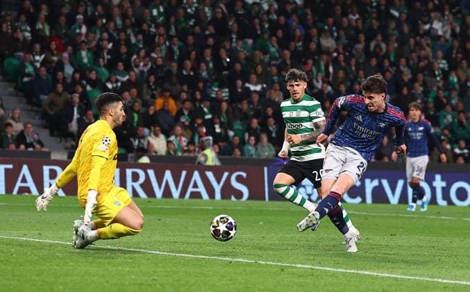 Kai Havertz of Arsenal scores the opening goal Sporting v Arsenal, UEFA Champions League, Quarter Final, First Leg, Football, Estadio Jose Alvalade, Lisbon, Portugal - 07 Apr 2026Lisbon Estádio José Alvalade Portugal EDITORIAL USE ONLY No use with unauthorised audio, video, data, fixture lists, club league logos or live services. Online in-match use limited to 120 images, no video emulation. No use in betting, games or single club league player publications.  Copyright: xMichaelxZemanek Shutterstockx 16811860ak