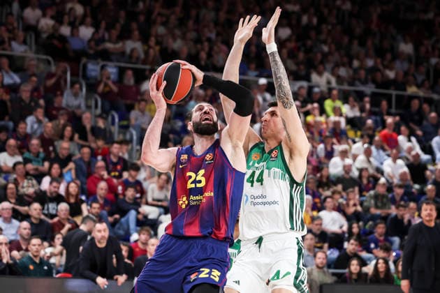 April 7, 2026, Barcelona, Barcelona, Spain: Tornike Shengelia of FC Barcelona, Barca and Konstantinos Mitoglou of Panathinaikos Aktor Athens in action during the EuroLeague Regular Season Round 36 match played between FC Barcelona and Panathinaikos Aktor Athens at Palau Blaugrana on April 07, 2026 in Barcelona, Spain. FC Barcelona V Panathinaikos Aktor Athens - Euroleague 2025 2026  - ZUMAa181 20260407_zaa_a181_496 Copyright: xJavierxBorregox