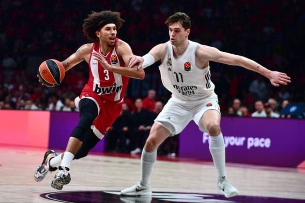 EuroLeague Basketball, Olympiacos Piraeus vs Real Madrid - Tyson Ward, 3 of Olympiacos Piraeus in action during the Euroleague regular season basketball match between Olympiacos Piraeus and Real Madrid held at Peace and Friendship Stadium in Piraeus, Grecee, 7 April 2026. PIRAEUS Greece Copyright: xOnexInchxProductionsx 6929377
