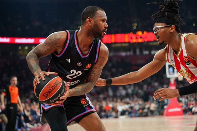 April 7, 2026, Belgrade, Central Serbia, Serbia: 202647, Belgrade, Serbia - Crvena Zvezda Meridianbet and Paris Basketball play a EuroLeague basketball game at the Belgrade Arena. M BAYE AMATH in action. Belgrade Serbia - ZUMAd223 20260407_zip_d223_038 Copyright: xMarkoxDimicx