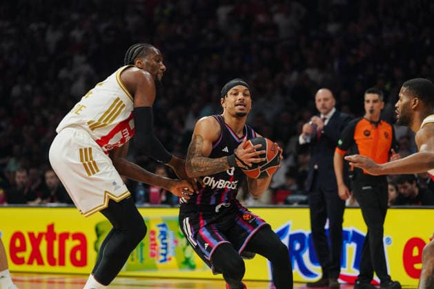 April 7, 2026, Belgrade, Central Serbia, Serbia: 202647, Belgrade, Serbia - Crvena Zvezda Meridianbet and Paris Basketball play a EuroLeague basketball game at the Belgrade Arena. ROBINSON JUSTIN in action. Belgrade Serbia - ZUMAd223 20260407_zip_d223_029 Copyright: xMarkoxDimicx
