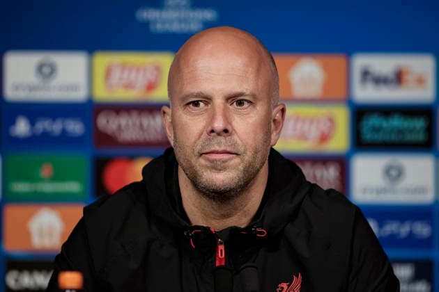 Paris, France April 7 Liverpool Head Coach Arne Slot talks during the press conference of Liverpool FC at Parc des Princes on April 7, 2026 in Paris, France Photo by JustPictures Paris Parc des Princes France Copyright: x x2026xEurasiaxSportxImagesx jp-en-EuSpIm-AB6_Liverpool_Pressconf_07Apr2026_PR440