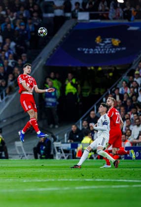 Real Madrid CF vs FC Bayern München - Champions League - 07 04 2026 Pavlovic of Bayern München in action during the Quarter-final first leg Champions League match between Real Madrid CF and FC Bayern München at Santiago Bernabeu Stadium on April 07, 2026 in Madrid, Spain. Madrid Spain Copyright: xPabloxGarcia PGSxPhotoxAgencyx