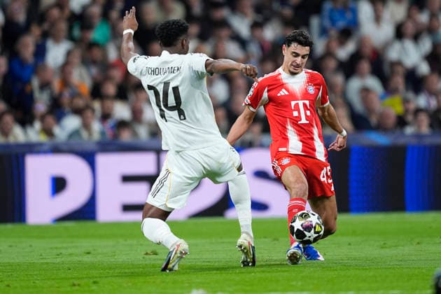 April 7, 2026, Madrid, Madrid, Spain: Aleksandar Pavlovic of Bayern Munich and Aurelien Tchouameni of Real Madrid CF in action during the UEFA Champions League 2025 26 Quarter-finals First Leg match between Real Madrid C.F. and Bayern Munich at Bernabeu stadium on April 07, 2026, in Madrid, Spain. Madrid Spain - ZUMAa181 20260407_zaa_a181_368 Copyright: xOscarxJ.xBarrosox