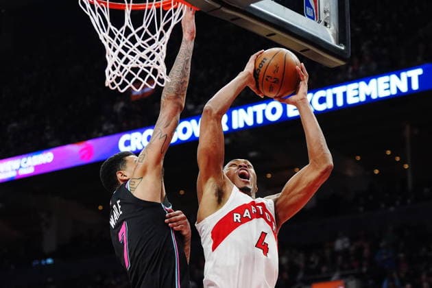 April 7, 2026, Toronto, On, CANADA: Toronto Raptors Scottie Barnes (4) shoots as Miami Heat s Kel el Ware (7) defends during first half NBA, Basketball Herren, USA basketball action in Toronto on Tuesday, April 7, 2026. Canada News - April 7, 2026  - ZUMAc35_ 20260407_zaf_c35_102 Copyright: xFrankxGunnx