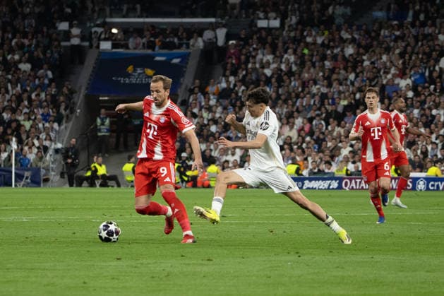 April 7, 2026, Madrid, Spain: Harry Kane of Bayern Munich in action during the UEFA Champions League match between Real Madrid and Bayern Munich played at the Santiago BernabÃ u Stadium. Final score: Real Madrid 1 - 2 Bayern Munich. Madrid Spain - ZUMAs197 20260407_aaa_s197_183 Copyright: xDavidxCanalesx