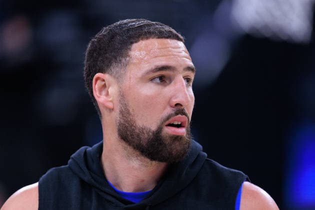 April 7, 2026, Inglewood, California, USA: Klay Thompson 31 of the Dallas Mavericks during warmups before a 2026 NBA, Basketball Herren, USA regular season game against the Los Angeles Clippers on Tuesday April 7, 2026 at Intuit Dome Arena in Inglewood, California. JAVIER ROJAS PI Inglewood USA - ZUMAp124 20260407_zaa_p124_017 Copyright: xJavierxRojasx