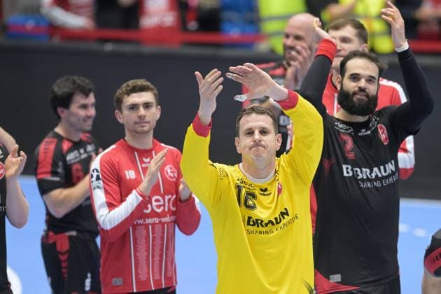 Cheering, joy after the victory Nebojsa Simic Goalkeeper MT Melsungen 16 , Florian Drosten MT Melsungen 18 L , Ruben Marchan MT Melsungen 2 R , GER, MT Melsungen Fredericia HK DEN , Handball, EHF European League Men, Play Offs, Season 2025 2026, 07 04 2026, GER, MT Melsungen Fredericia HK, Handball, EHF Men, Play Off, Season 2025 2026, 07 04 2026 Kassel Copyright: xEibner-Pressefotox xRolandxSippelx EP_RSL