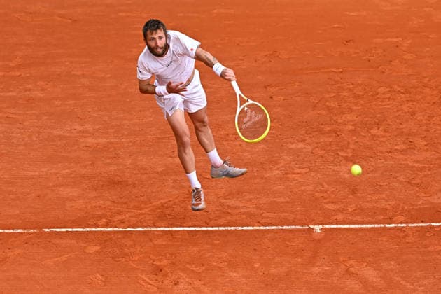 2026 Rolex Monte-Carlo Masters - Corentin Moutet Corentin Moutet (FRA) during his first round match at the 2026 Rolex Monte-Carlo Masters in Monte-Carlo, MONACO, on April 7th, 2026. Photo by Corinne Dubreuil ABACAPRESS.COM Monte Carlo Monaco  Copyright: xDubreuilxCorinne ABACAx