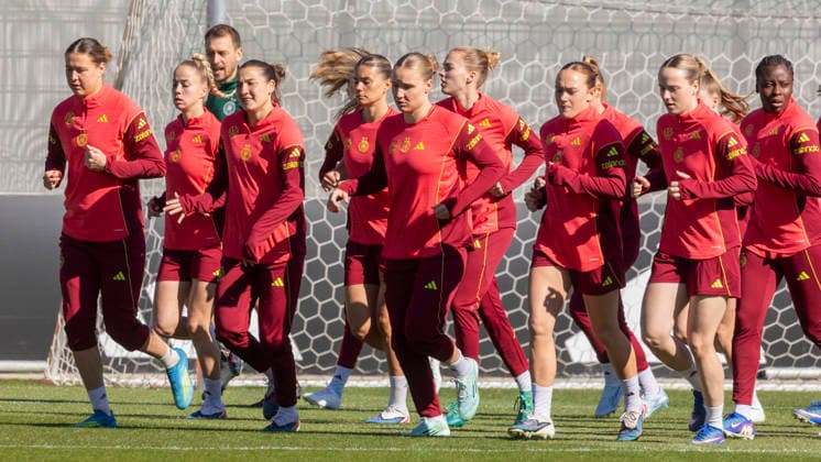 Report 08 04 2026 Training of the German womens national soccer team on the occasion of the World Cup qualifying matches against Austria at the adidas home ground in Herzogenaurach Warm-up Herzogenaurach Bavaria Germany