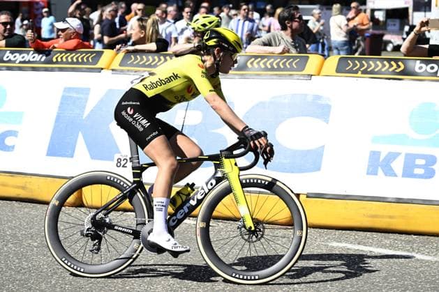 Dutch Daniek Hengeveld of Team Visma-Lease a Bike pictured in action during the women s race of the Scheldeprijs one day cycling event, 130,3km from and to Schoten on Wednesday 08 April 2026. TOM GOYVAERTS TomxGoyvaerts  x170170563x