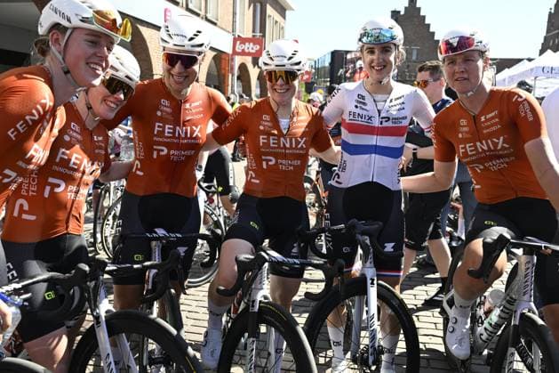 Dutch Charlotte Kool of Fenix-Premier Tech Fenix-Premier Tech riders celebrate after the women s race of the Scheldeprijs one day cycling event, 130,3km from and to Schoten on Wednesday 08 April 2026. TOM GOYVAERTS TomxGoyvaerts  x170179841x