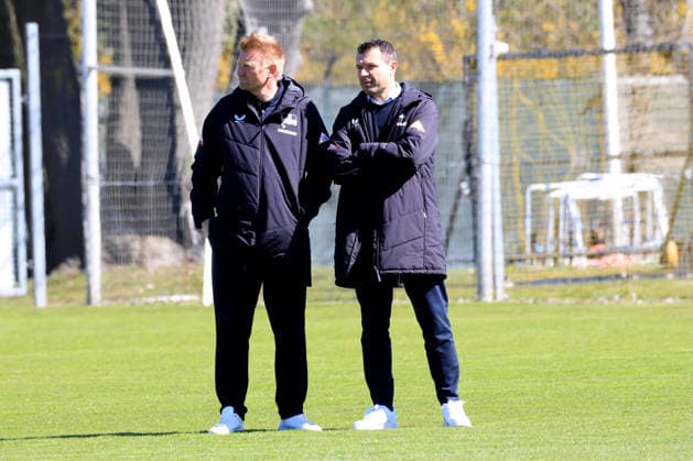 DEU, DFL, 2 FBL Hertha BSC, Training, 08 04 2026, Sportforum, Berlin, DEU, DFL, 2 FBL Hertha BSC, Training, im Bild Benjamin Weber Sportdirektor, Hertha BSC Berlin DFL regulations prohibit any use of Photographs as image sequences and or quasi video nordphotoxGmbHx xEngler nph00076