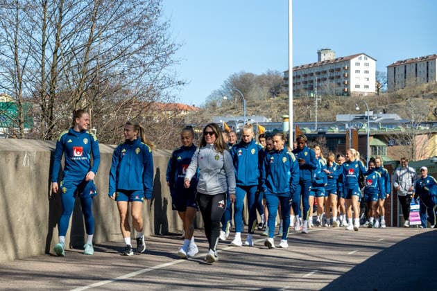 260408 The team of Sweden ahead of a training session on April 8, 2026 in Gothenburg Photo Daniel Stiller BILDBYRAN code DS DS0569 fotboll football soccer fotball träning practice training sverige sweden dam bbeng  Copyright: DANIELxSTILLER BB260408DS002