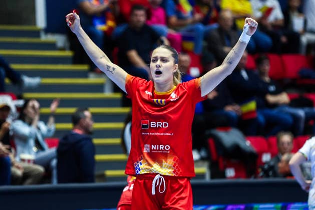 Handball, EHF EURO Cup Romania Norway Bucharest, Romania 20260408 Norway s Malin Larsen Aune before the handball match in the EHF Euro Cup between Romania and Norway at the Polyvalent Hall in Bucharest Photo Nikola Krstic NTB BucureÈ™ti Romania EDITORIAL USE ONLY RESTRICTED USE FOR BETTING COMPANIES  Copyright: xNikolaxKrsticx xNTBx