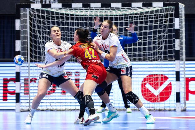 Handball, EHF EURO Cup Romania Norway Bucharest, Romania 20260408 Norway s Malin Larsen Aune before the handball match in the EHF Euro Cup between Romania and Norway at the Polyvalent Hall in Bucharest Photo Nikola Krstic NTB BucureÈ™ti Romania EDITORIAL USE ONLY RESTRICTED USE FOR BETTING COMPANIES  Copyright: xNikolaxKrsticx xNTBx
