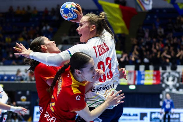 Handball, EHF EURO Cup Romania Norway Bucharest, Romania 20260408 Norway s Malin Larsen Aune before the handball match in the EHF Euro Cup between Romania and Norway at the Polyvalent Hall in Bucharest Photo Nikola Krstic NTB BucureÈ™ti Romania EDITORIAL USE ONLY RESTRICTED USE FOR BETTING COMPANIES  Copyright: xNikolaxKrsticx xNTBx