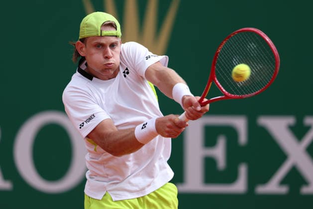Rolex Monte-Carlo Masters - Day Four Zizou Bergs of Belgium plays a backhand during his Round of 32 match against Andrey Rublev of Russia on day Four of the Rolex Monte-Carlo Masters at Monte-Carlo Country Club on April 8, 2025 in Monte-Carlo, Monaco. Monaco Monte-Carlo Country Club Monte_Carlo Monaco Copyright: xAllstarxPicturexLibraryxLtdx